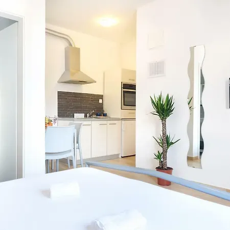 Apartment Very Special