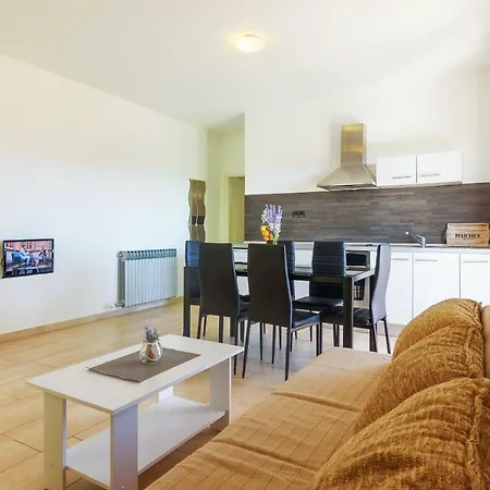 Very Special Apartment Pakostane